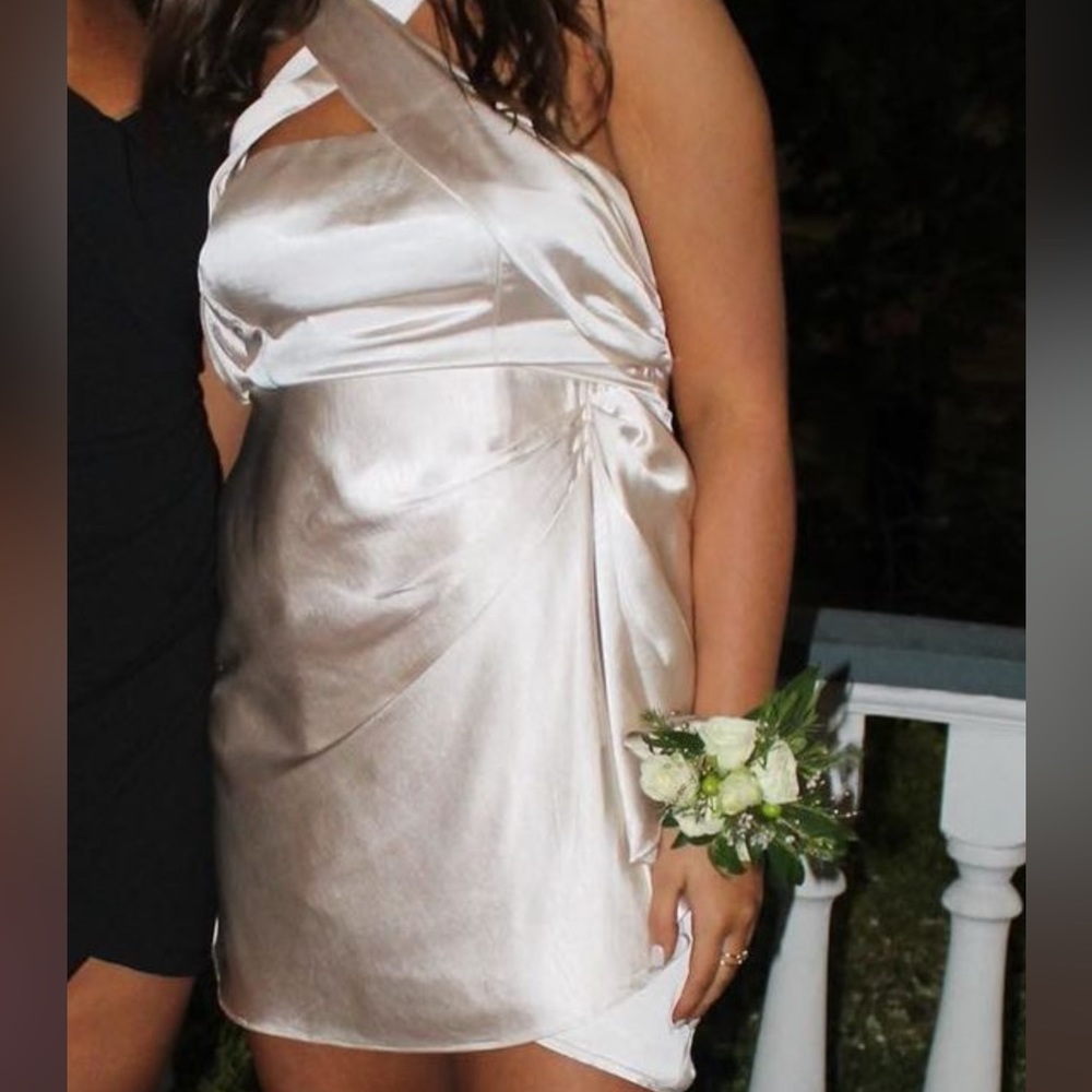 Selfie Leslie Homecoming dress